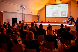 LUKAS BARTKUS PIC. 20251028 2031 1170 114 LBA 1170 LBA 1170