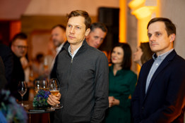 LUKAS BARTKUS PIC. 20251028 2055 1422 137 LBA 1422 LBA 1422