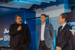 Corporate Is Playful Artis Veigurs 148